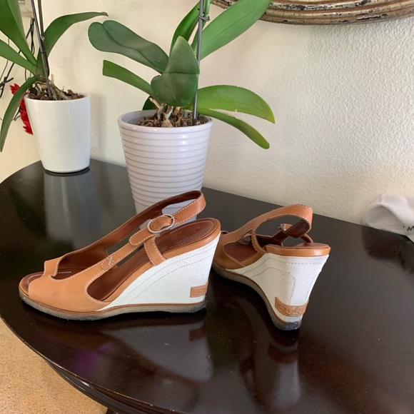 COPY - Chanel wedges size 8. - Picture 4 of 11